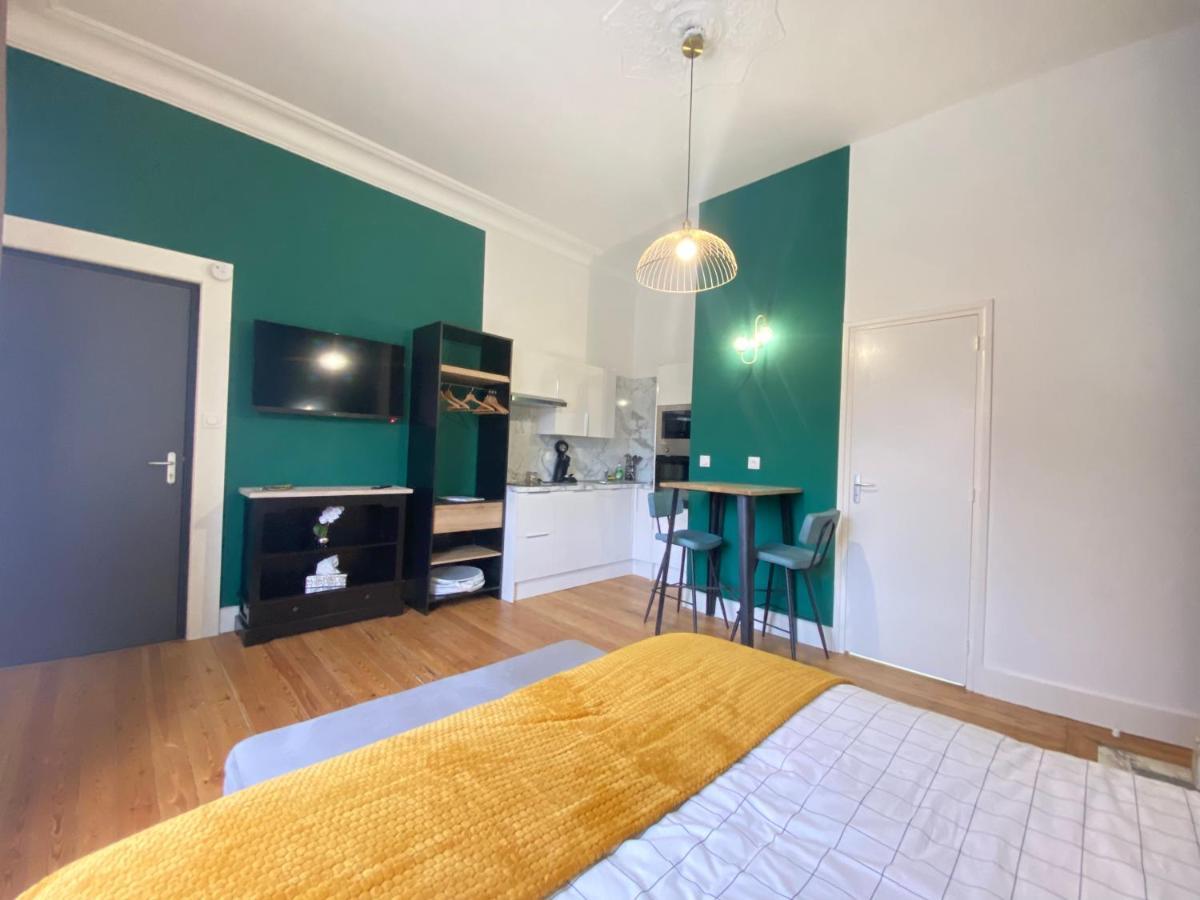 ואלנסיין Residence Adam A Part מראה חיצוני תמונה